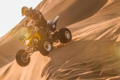 铃木ATV贯穿阿拉善英雄之路