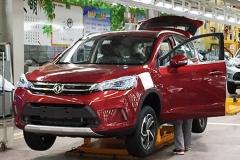 东风风神SUV增至6款 首推大型插电混动车