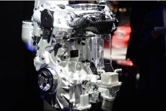 英菲尼迪2款SUV换芯 动力提升/售价降低