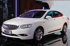 吉利新款旗舰轿车路试谍照 换全新变速箱