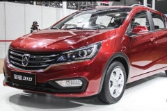 宝骏310三厢版动力参数曝光 于下月上市