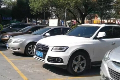 停车时车头向外 仅仅是方便吗？