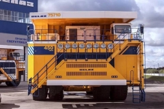 这些车山西煤老板的最爱 每天可以烧4吨油