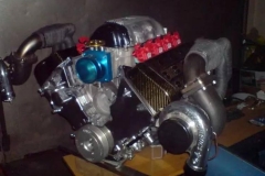 给福特塞一个柯尼塞格的发动机如何