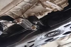 你以为机油越多越好？别等车报废了才知道