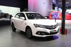 比亚迪新F3将于10月26日上市 推5款车型