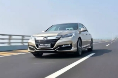 两年不见 来说说雅阁混动的高级感