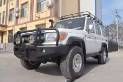 简单、纯粹的稀有动物Toyota LC76