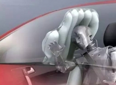 车祸时座椅还能救你一命 你却不知道！