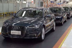 奥迪首款国产新能源车下线 油耗仅2.3升