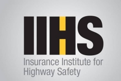 首家追尾碰撞 奇瑞将进行连环追尾测试