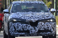 曝阿尔法罗密欧Stelvio谍照 非主流SUV