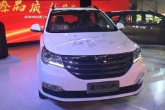预售6-7万元 北汽威旺新前驱MPV配置曝光