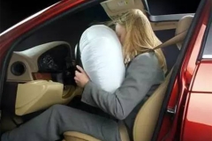 原来安全气囊也有保质期的问题！