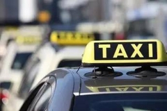 上世纪的出租车 坐过3辆说明你已经老了