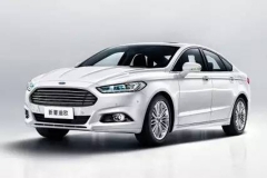 最帅美系B级轿车出新款了 换挡方式很Diao