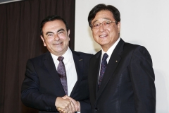 别看现在闹得欢,下一家“休克”的车企就是你！