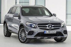 奔驰GLC级增插电混动版 百公里油耗2.5升