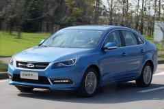 这个混动可以有 试驾奇瑞艾瑞泽7e致享版