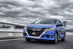 测试东风本田竞瑞 有的不只是配置