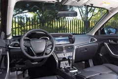 东风日产启辰T90储物便利性体验