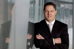 39岁成为奔驰全球设计总监 他到底有何过人之处