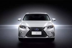 雷克萨斯ES300h 豪华与油耗兼具