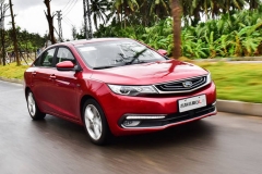 试驾吉利帝豪GL 1.3T 自主品牌实力之作