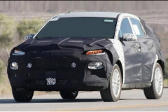 起亚入门级跨界车将上市 搭1.0T发动机-图