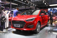 广州车展：实拍力帆全新MPV轩朗