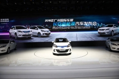 全球第一款48v混动车 长安三款高品质车上市