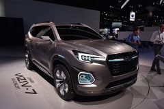 斯巴鲁全新7座SUV发布 或采用混合动力