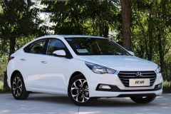 悦纳对比新款威驰 10万元的小型车选谁