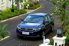 敢叫板合资品牌 这辆国产轿车到底几斤几两