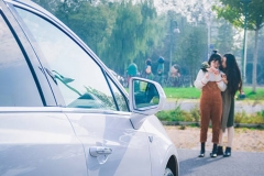 咪蒙眼中实习生 95后美女司机养成记