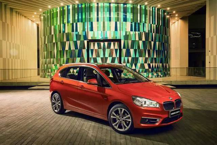 撩到妹以后 你需一款这样的车带她旅行