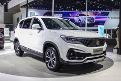 风行新景逸X5本月18日上市 轴距超哈弗H6