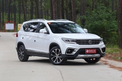 试驾东风风行全新景逸X5 彻头彻尾的蜕变