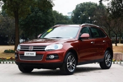 众泰T600将推贺岁版 增加天窗/细节提升