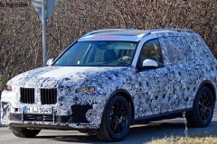 最新宝马X7谍照曝光 进军全尺寸SUV领域