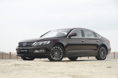 都说众泰擅长“模仿秀”，但Z700却是地道的正向研发