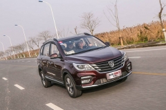 宝骏560新增16项配置 能否比H6热销