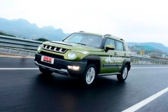 小试BJ20 重拾部队大院走出的气势与威严