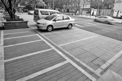 这车能占4个车位？仅此一辆！不得不跪！