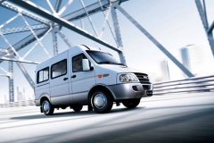 专访依维柯车主 事业好伙伴依路兄弟情