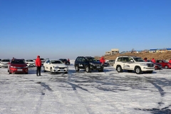 一汽丰田冰雪试驾 不同车型相同乐趣