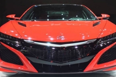 讴歌超跑NSX今日上市 预售价300万元起