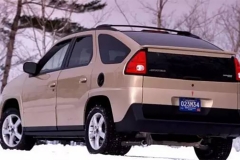 啥，觉得奇瑞QQ蠢？那是因为你没看过这十款车……