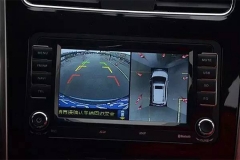 这配置不是豪车专利 十万不到的车都有