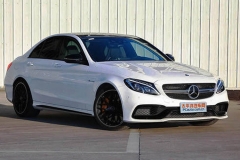 宿命的对决 AMG C63 S对比宝马M3